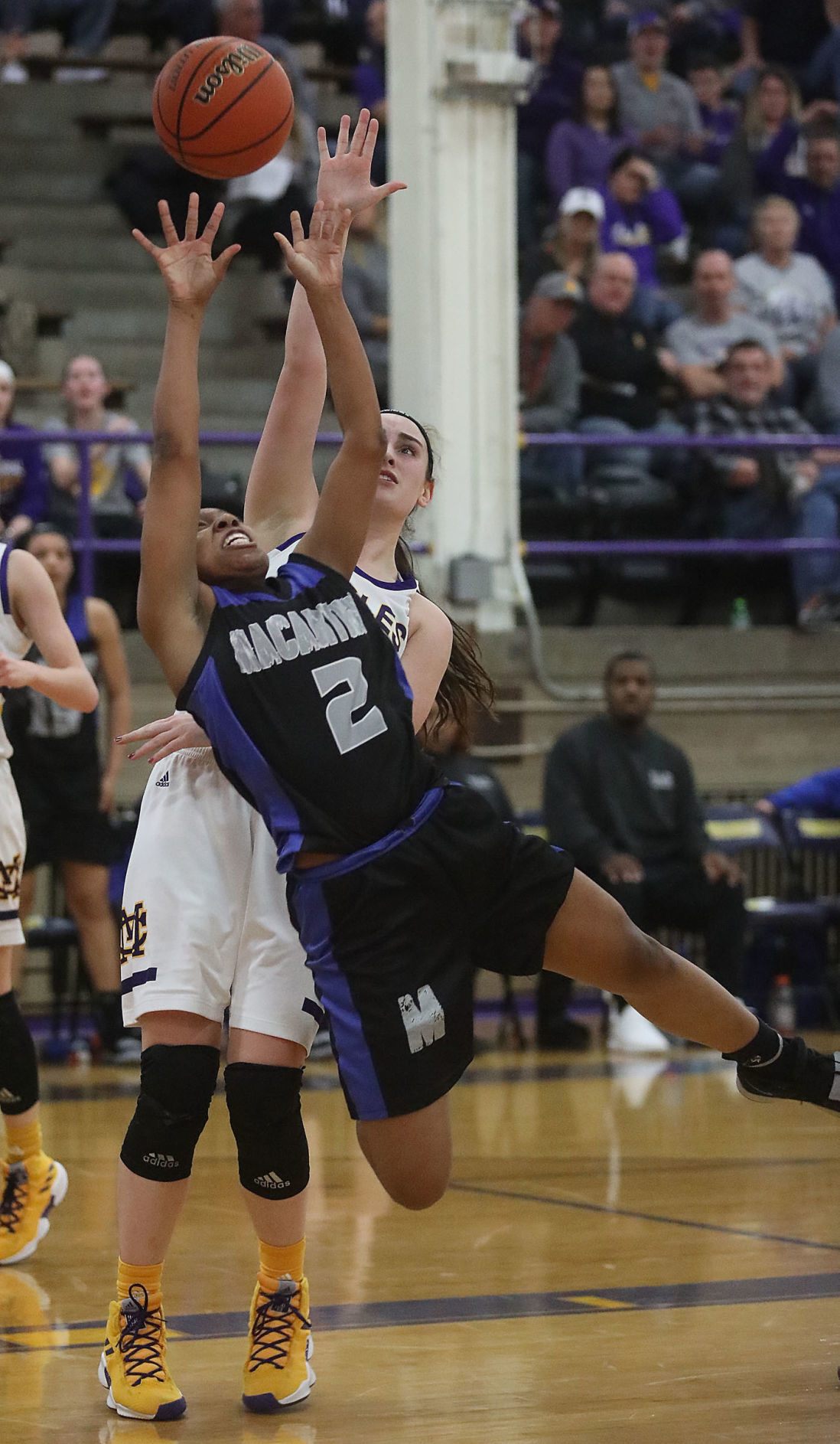 MacArthur vs Civic Memorial girls basketball 2 2.18.19.jpg